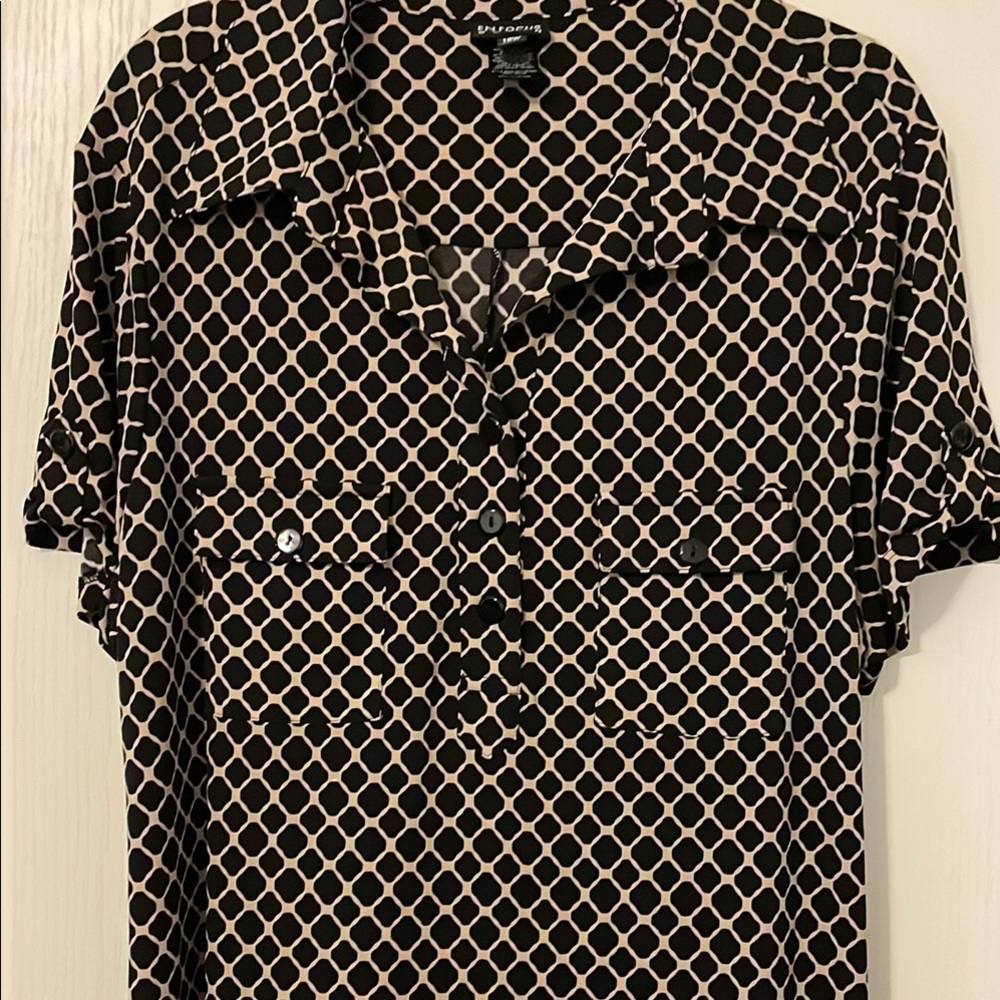 Express Black and White Casual Button Down Shirt with Geometric Pattern